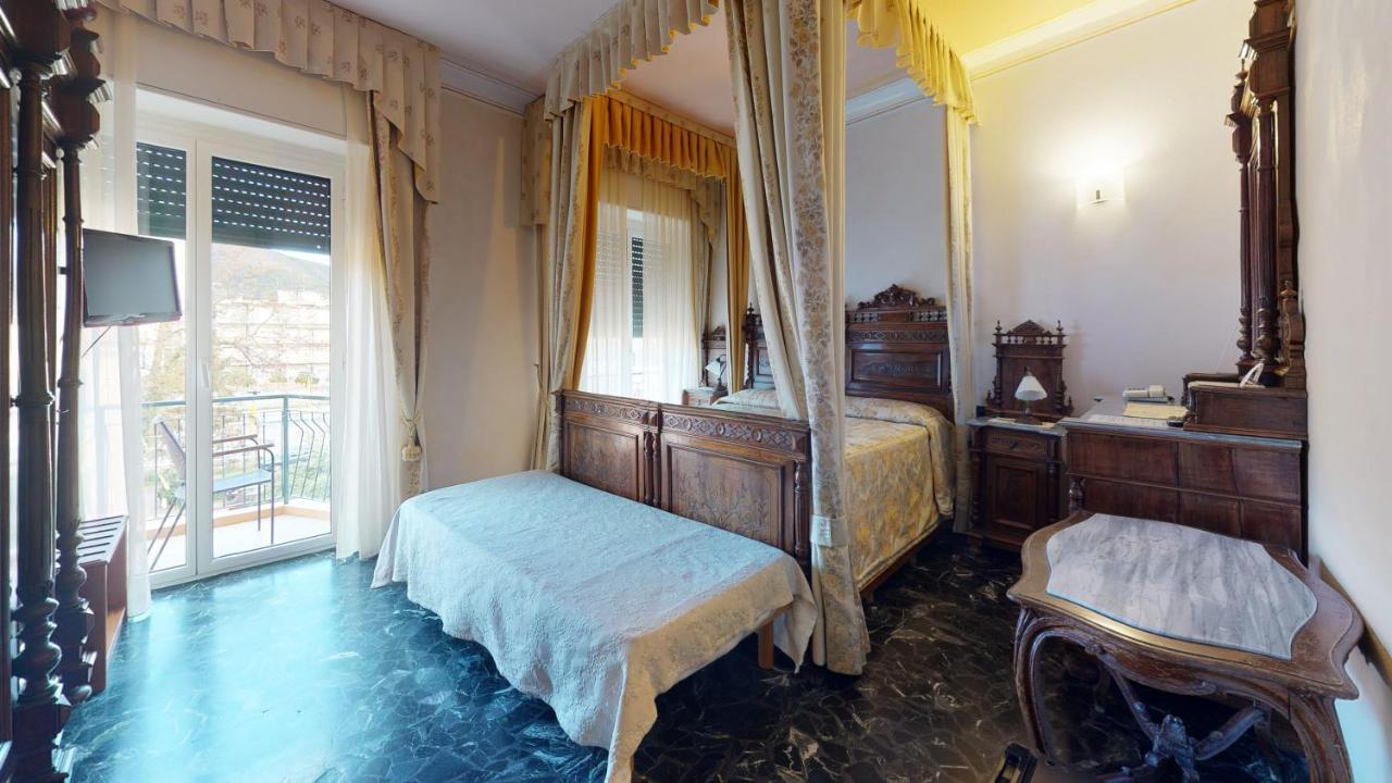 Hotel Zunino Spotorno Exterior photo